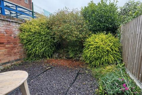 4 bedroom block of apartments for sale, 16A & 16B Granby Road, Aylestone, Leicester, LE2 8LP