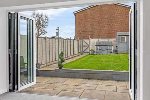 3 bedroom terraced house for sale, Crouchfield, Hertford SG14