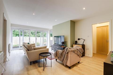 4 bedroom detached bungalow for sale, Cherrywood Gardens, Nottingham NG3