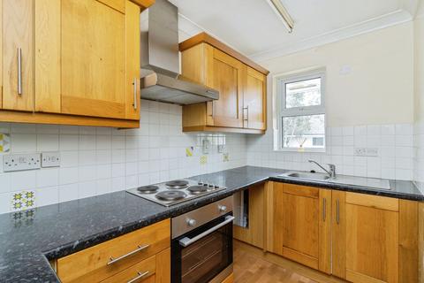 2 bedroom bungalow for sale, Brook View, Totnes, Devon, TQ9