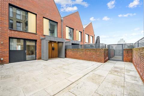 4 bedroom apartment for sale, Central Avenue, Fulham Riverside, SW6
