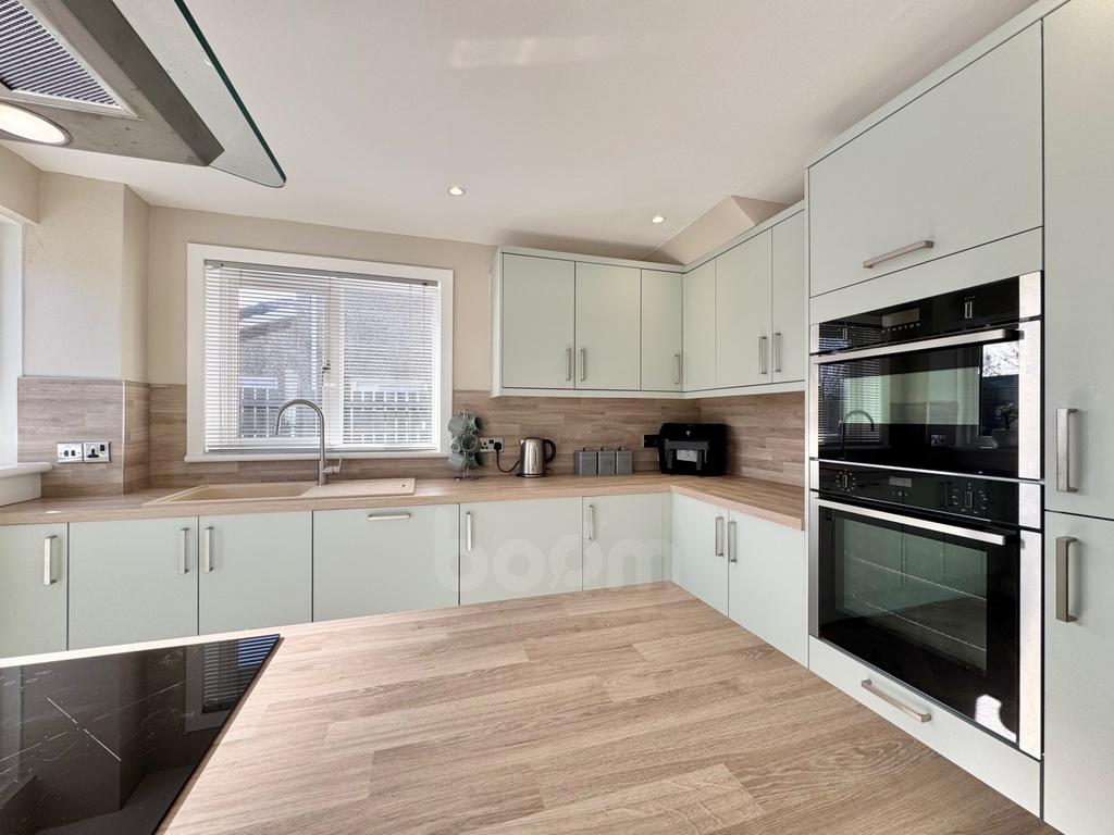 Whitlees Court, Ardrossan Kitchen photo
