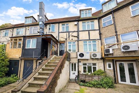 undefined, Houghton Mansions, Houghton Road, Dunstable, Bedfordshire, LU6 1DD