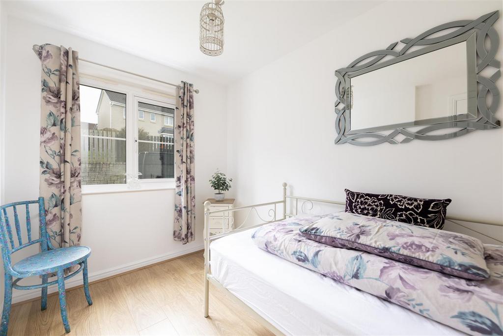 BEDROOM 3.jpg