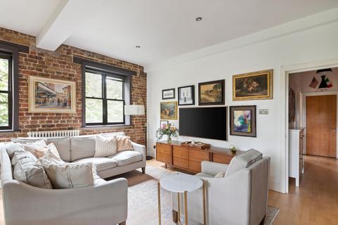 2 bedroom flat to rent, Tanner Street, London SE1