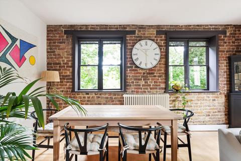2 bedroom flat to rent, Tanner Street, London SE1