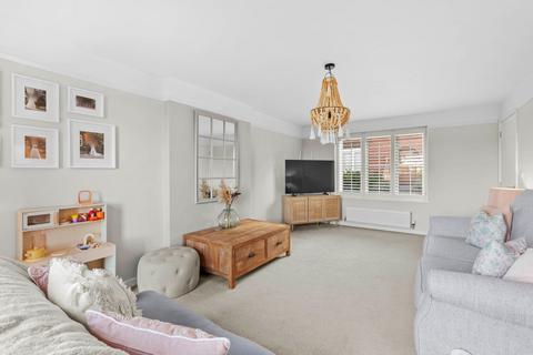 4 bedroom detached house for sale, Wayfarers End, Princes Risborough HP27