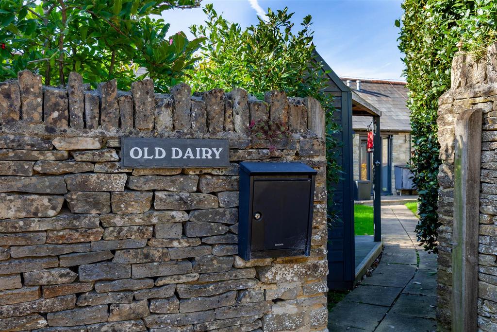 The Old Dairy (47).jpg