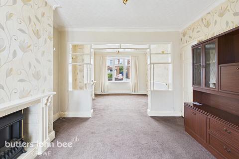 2 bedroom semi-detached house for sale, Atholl Avenue, Crewe
