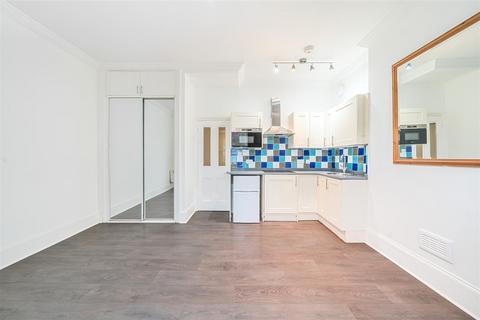 undefined, 85 Richmond Road, Kingston Upon Thames KT2