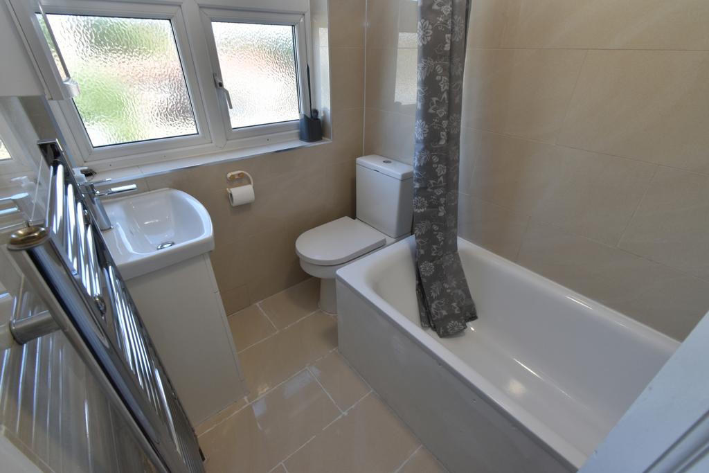 Upstairs Bathroom