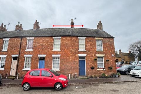 2 bedroom townhouse for sale, SEEKING BUY-TO-LET INVESTOR -Market Hill, Rothwell