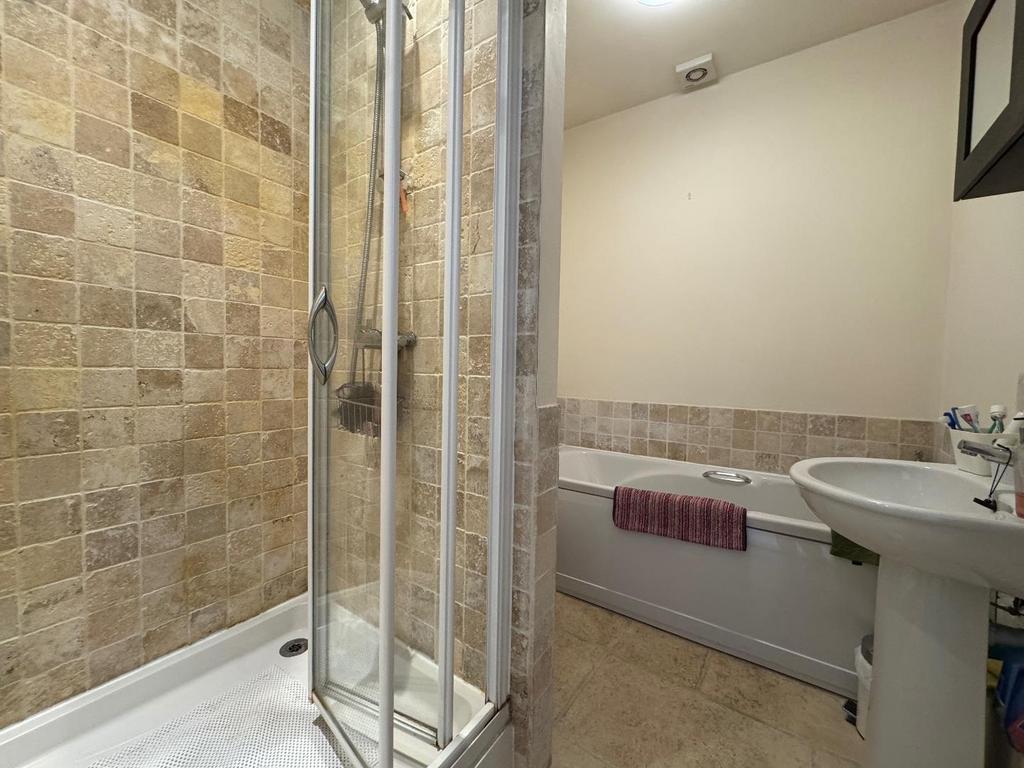 Bath &amp; Shower room