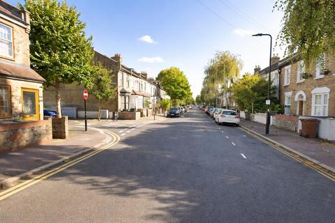 1 bedroom flat to rent, Odessa Road, London, E7