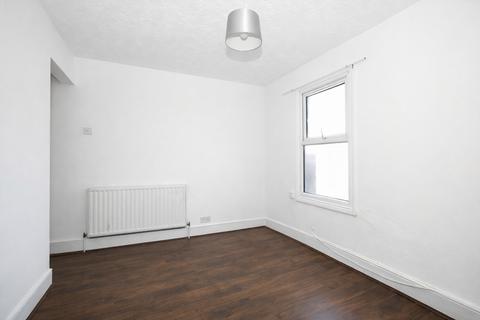 1 bedroom flat to rent, Odessa Road, London, E7