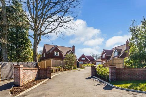 undefined, Box Hill