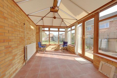 3 bedroom semi-detached house for sale, Western Road, Burgess Hill, RH15