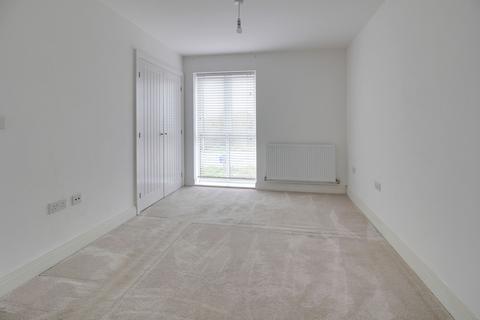 2 bedroom apartment to rent, Wyre Crescent, St. Neots PE19