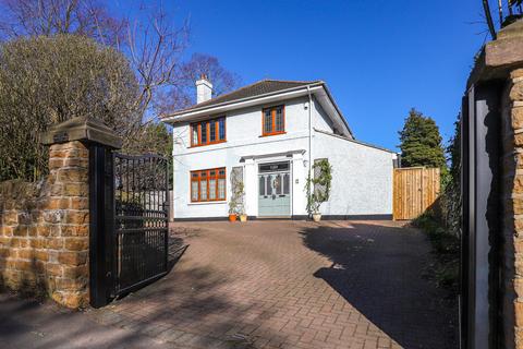 undefined, Edwards Lane, Nottingham NG5