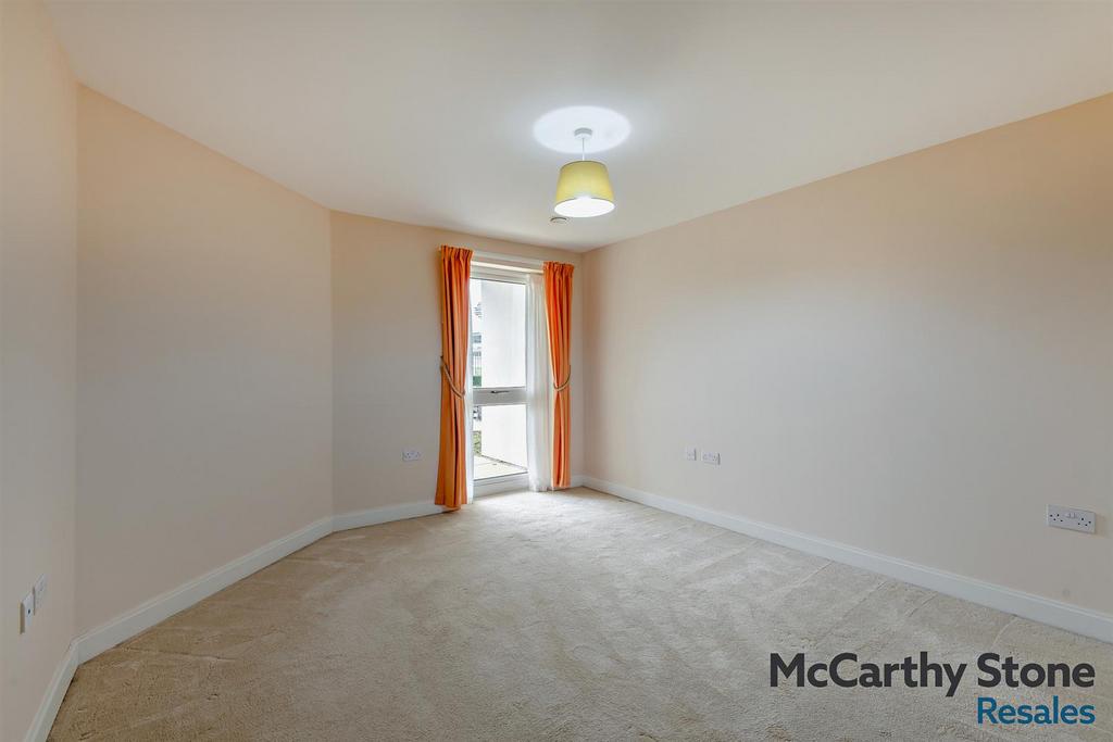 8682429-interior07-800.jpg