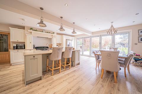 undefined, Station Road, Knowle, B93