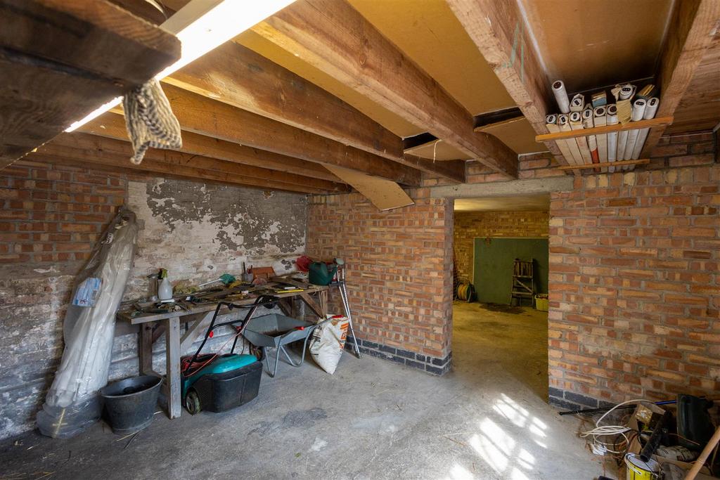Outbuilding ground