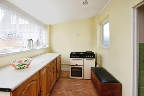 undefined, Suttons Avenue, Hornchurch, RM12