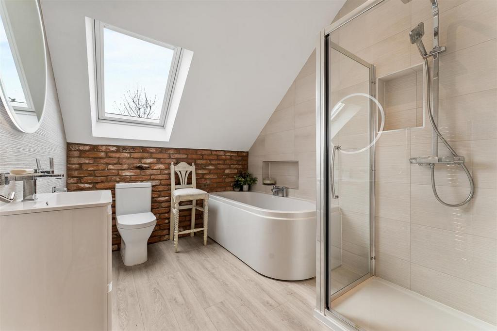 First Floor Bathroom