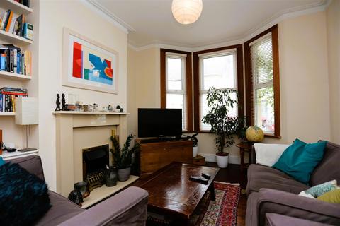 3 bedroom house to rent, Cowper Street, Hove