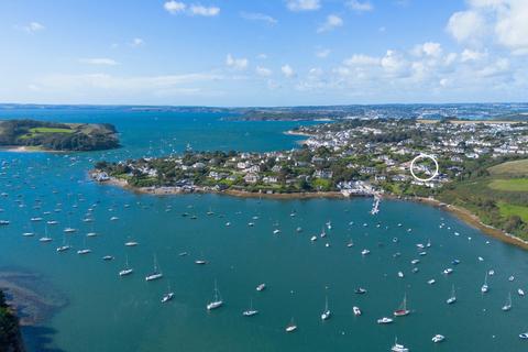5 bedroom detached house for sale, Freshwater Lane, St Mawes.  Where river meets Sky.