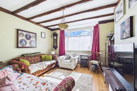 3 bedroom semi-detached house for sale, Selsdon Park Road, South Croydon