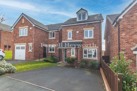 4 bedroom detached house for sale, Truno Close, Blackpool FY3