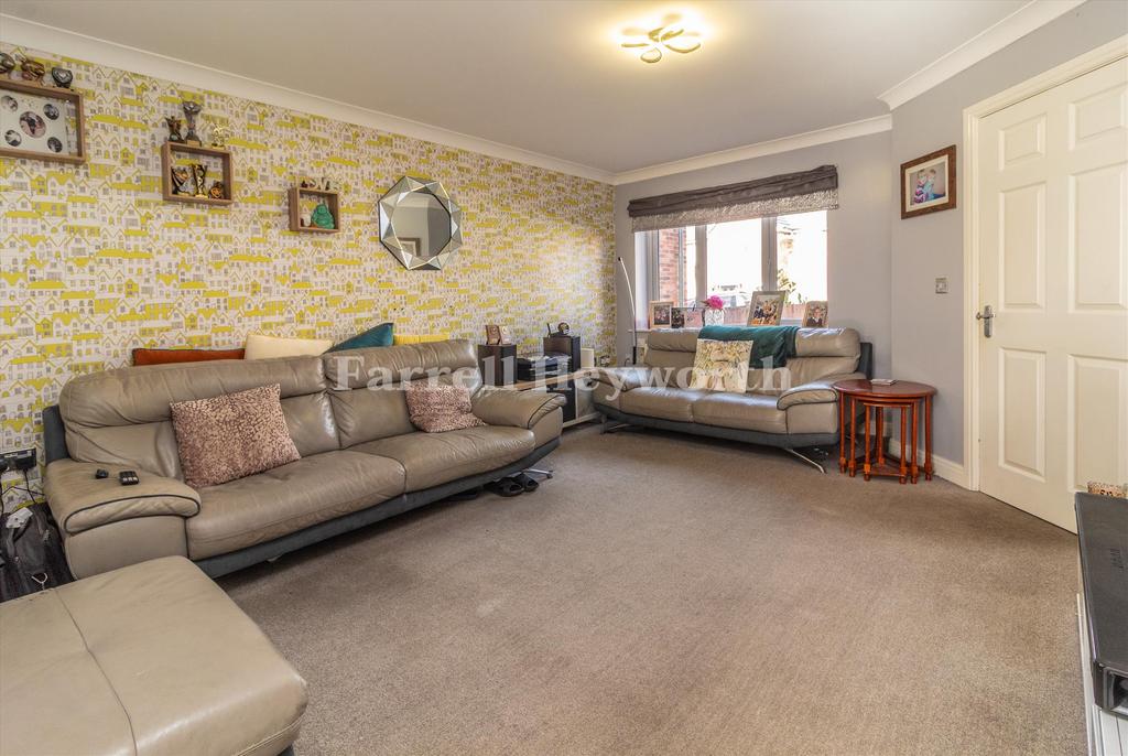 Lounge image 2
