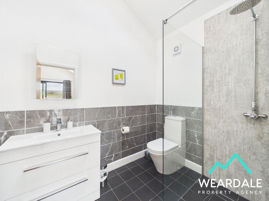 Cottage - Bathroom