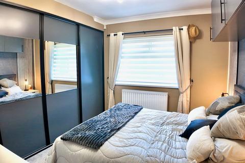 4 bedroom property for sale, Blackwood, NP12