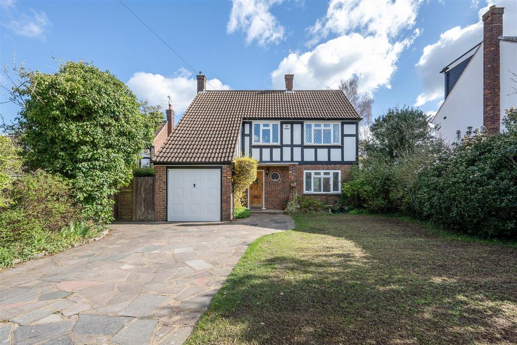 SCARBOROUGH CLOSE, 8 (6).jpg