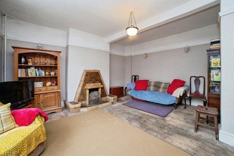 undefined, Hall Street, Alfreton DE55