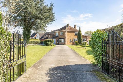 4 bedroom detached house for sale, Detached Family Home in Walpole Cross Keys