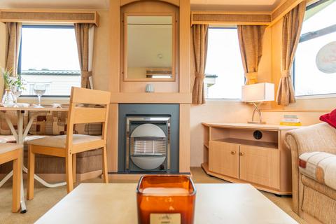 2 bedroom static caravan for sale, Willerby Richmond Marine Holiday Park, Rhyl LL18