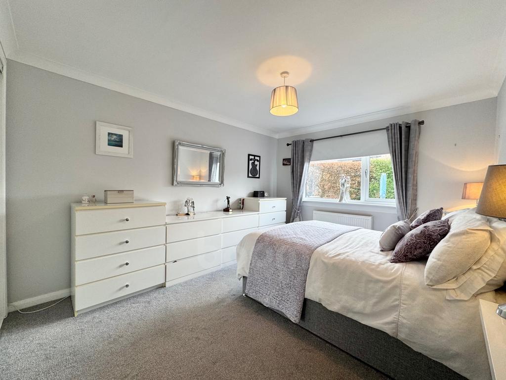 The Lane, Skelmorlie bed one