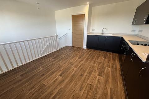 3 bedroom semi-detached house to rent, Kings Meadow, Launceston