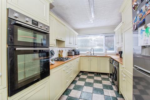 4 bedroom detached house for sale, Clarence Road, Wisbech