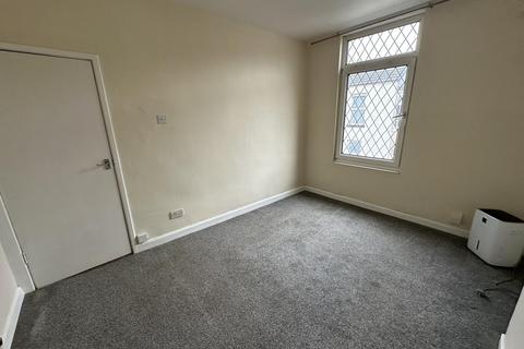 2 bedroom house to rent, China Street, Darlington