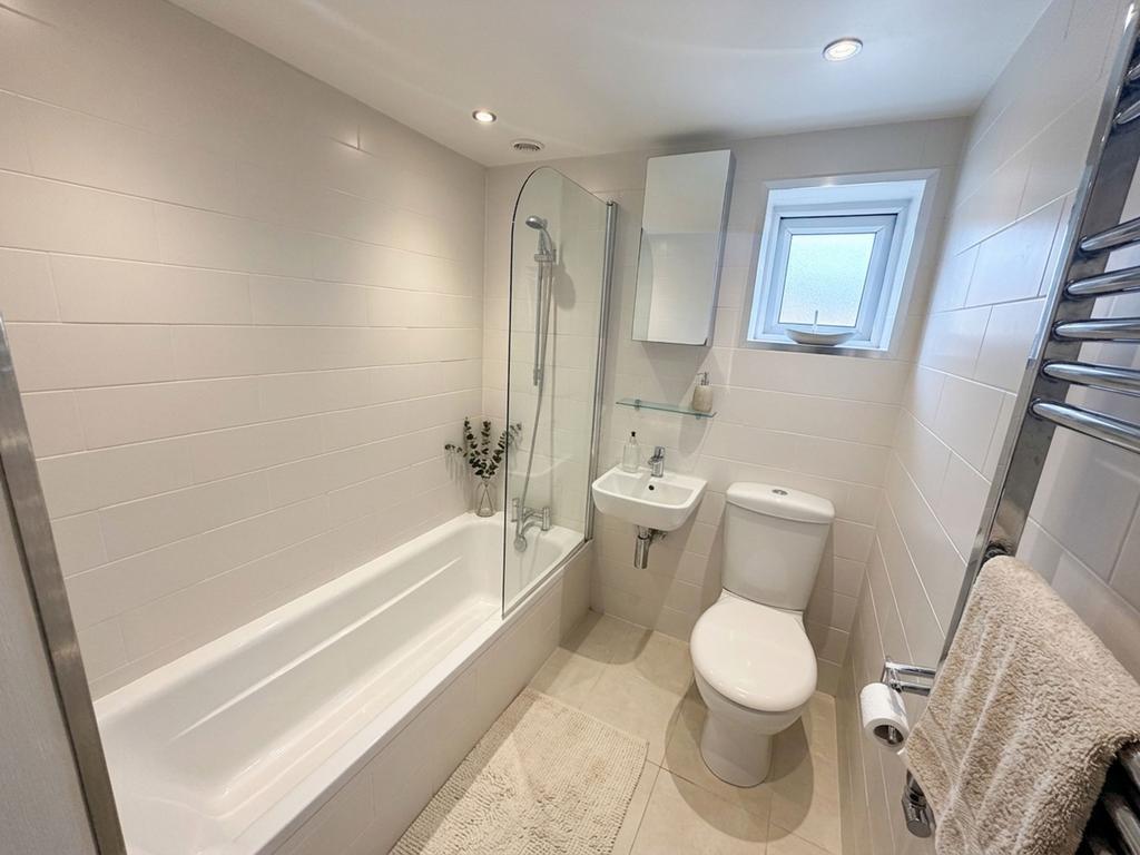 Tyndall Rd E10