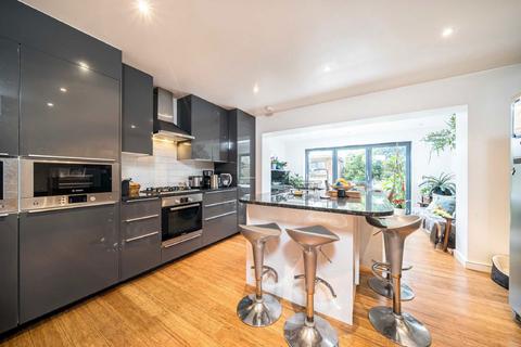 undefined, Primrose Place, Isleworth TW7