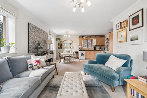 2 bedroom apartment for sale, Boulters Court, Maidenhead