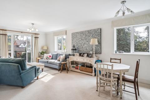 2 bedroom apartment for sale, Boulters Court, Maidenhead