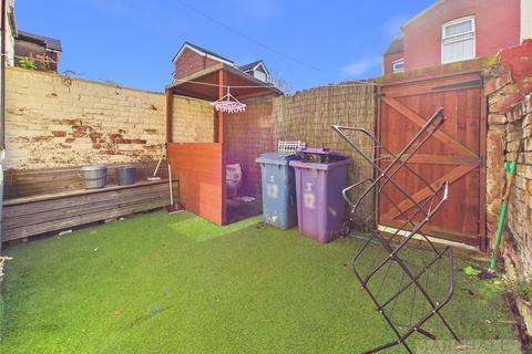 undefined, Glamis Road, Liverpool, Merseyside, L13