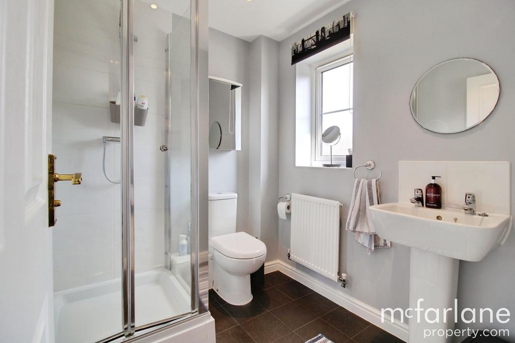 Master Bedroom & En-Suite