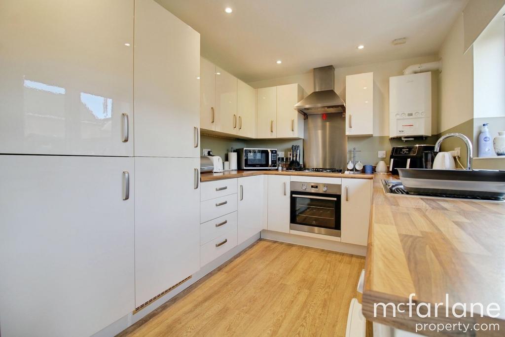Kitchen & Dining Room